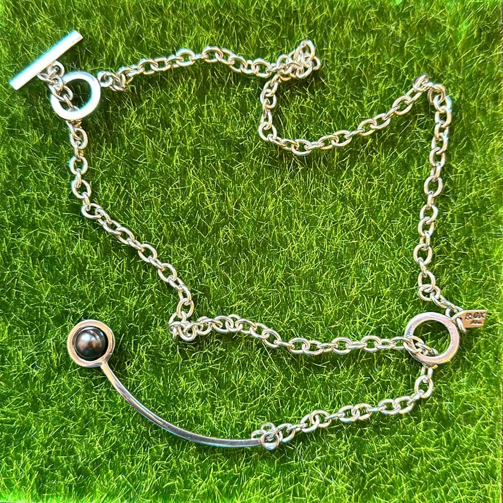 Necklace Curved, “Circle with Stone”, 950 silver